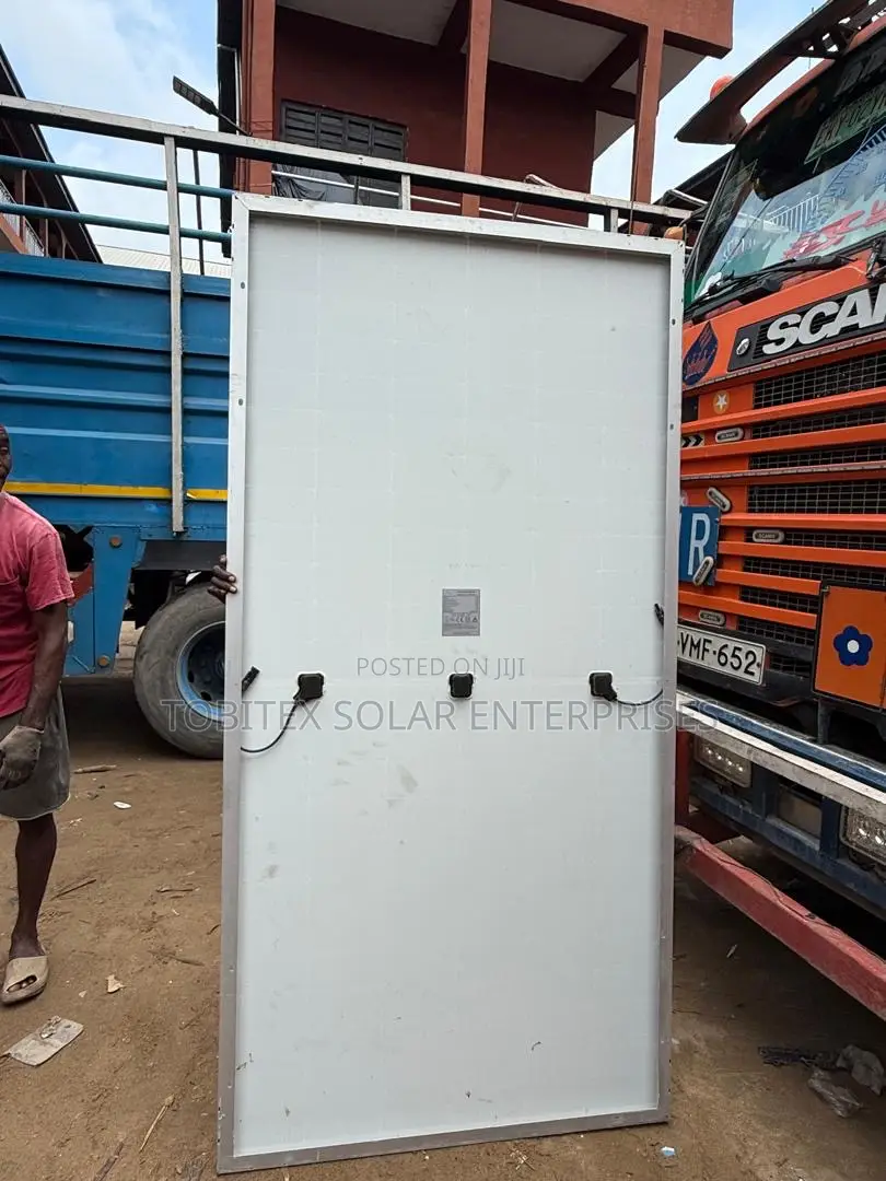 600watts Jinko Monofacial Solar Panels