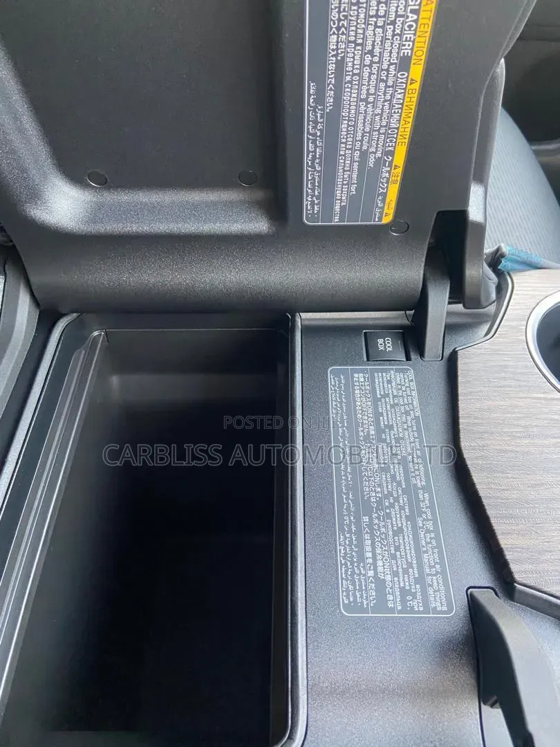 New Toyota Land Cruiser 79 Series 2025 Silver