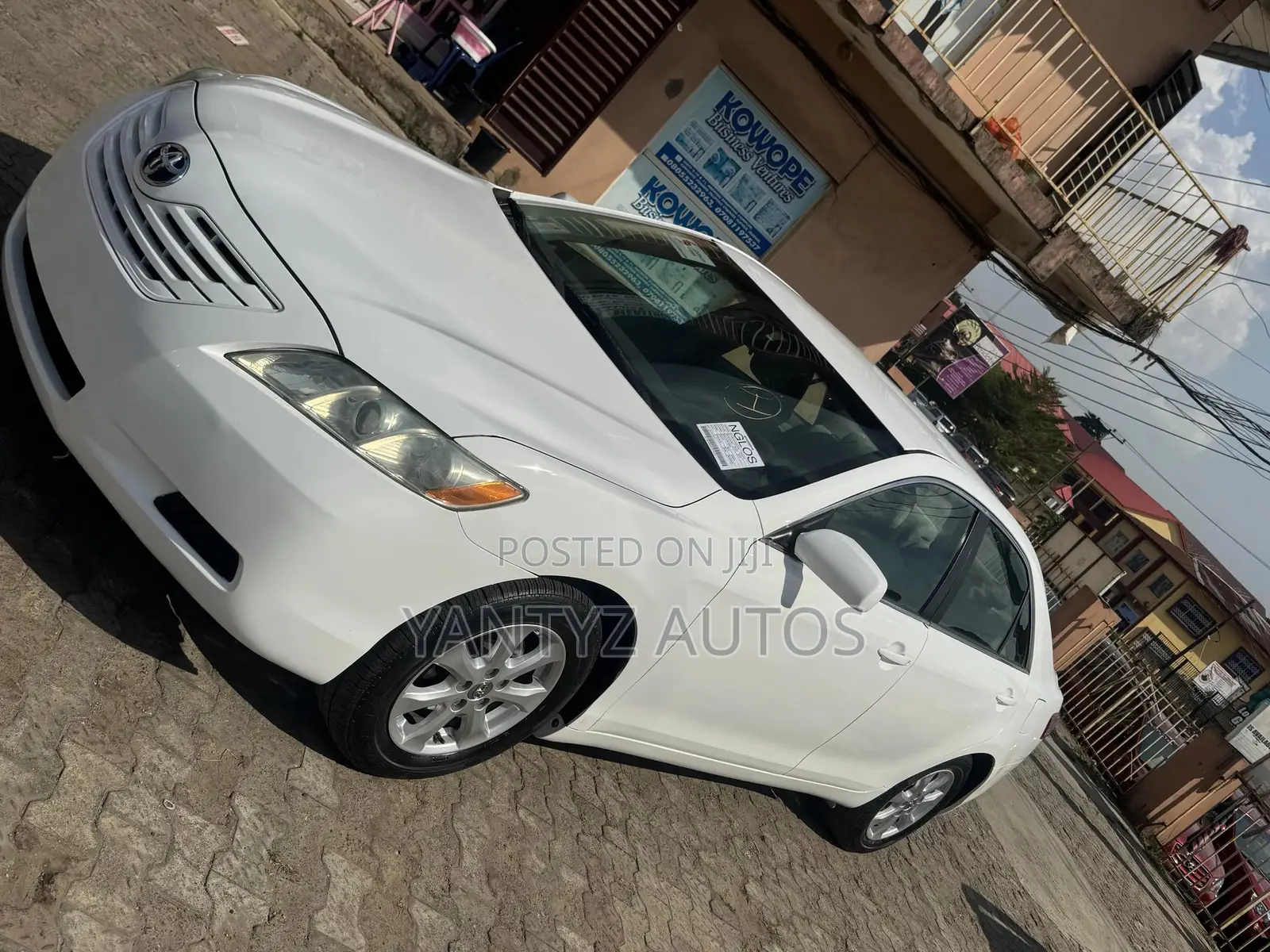 Toyota Camry LE 4dr Sedan (2.4L 4cyl 5A) 2008 White