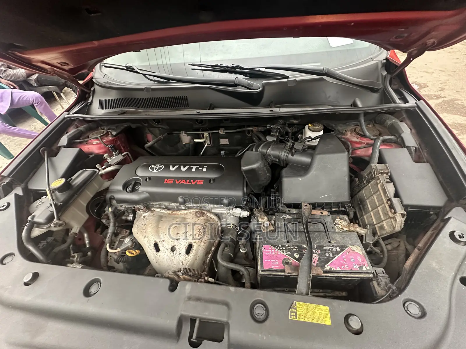 Toyota RAV4 4x4 2009 Red