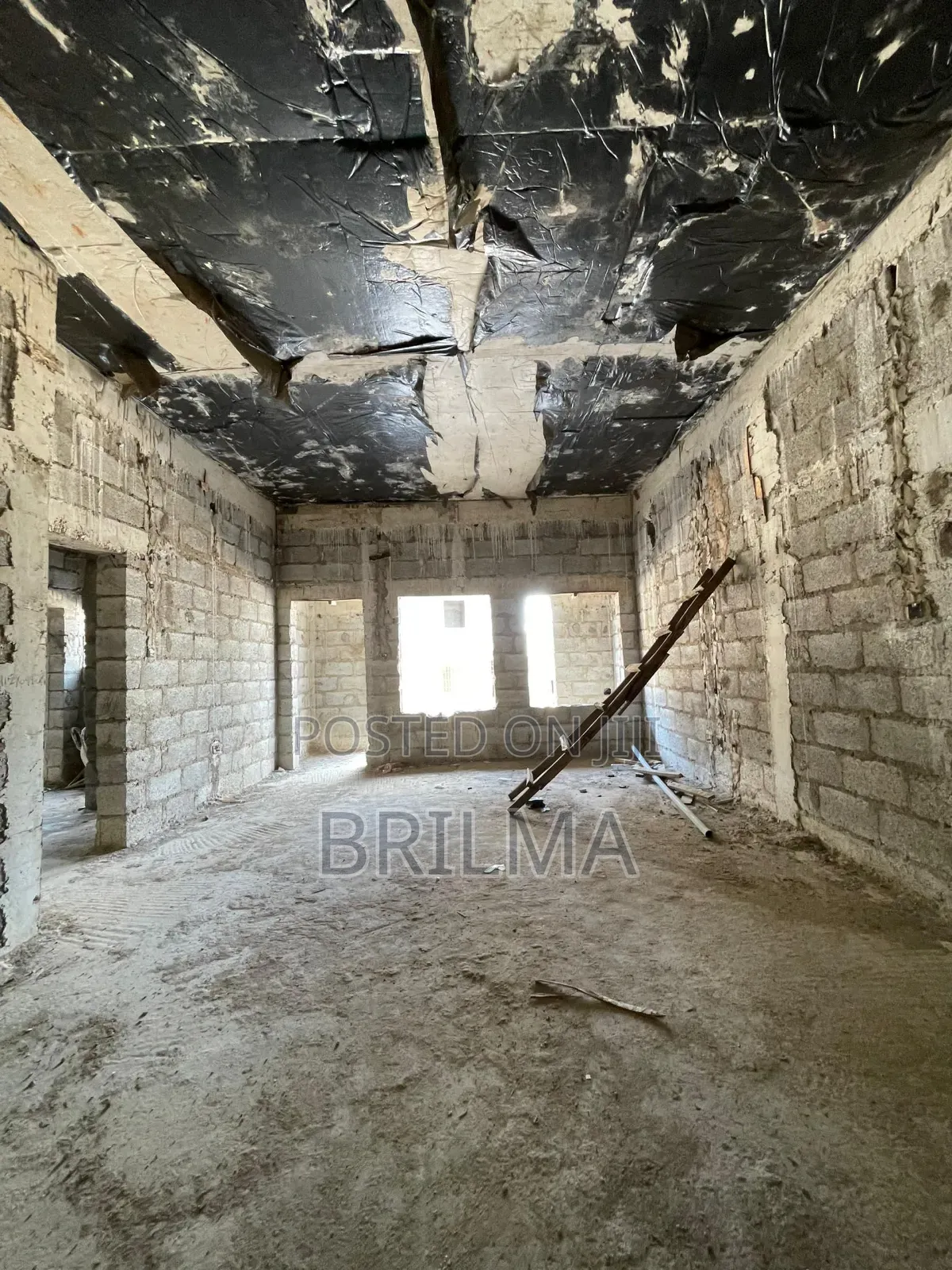 4bdrm Block of Flats in Jahi for sale