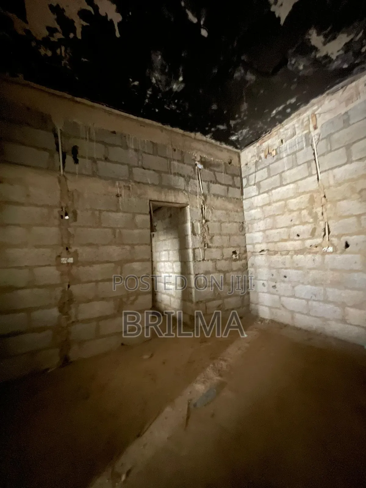 4bdrm Block of Flats in Jahi for sale