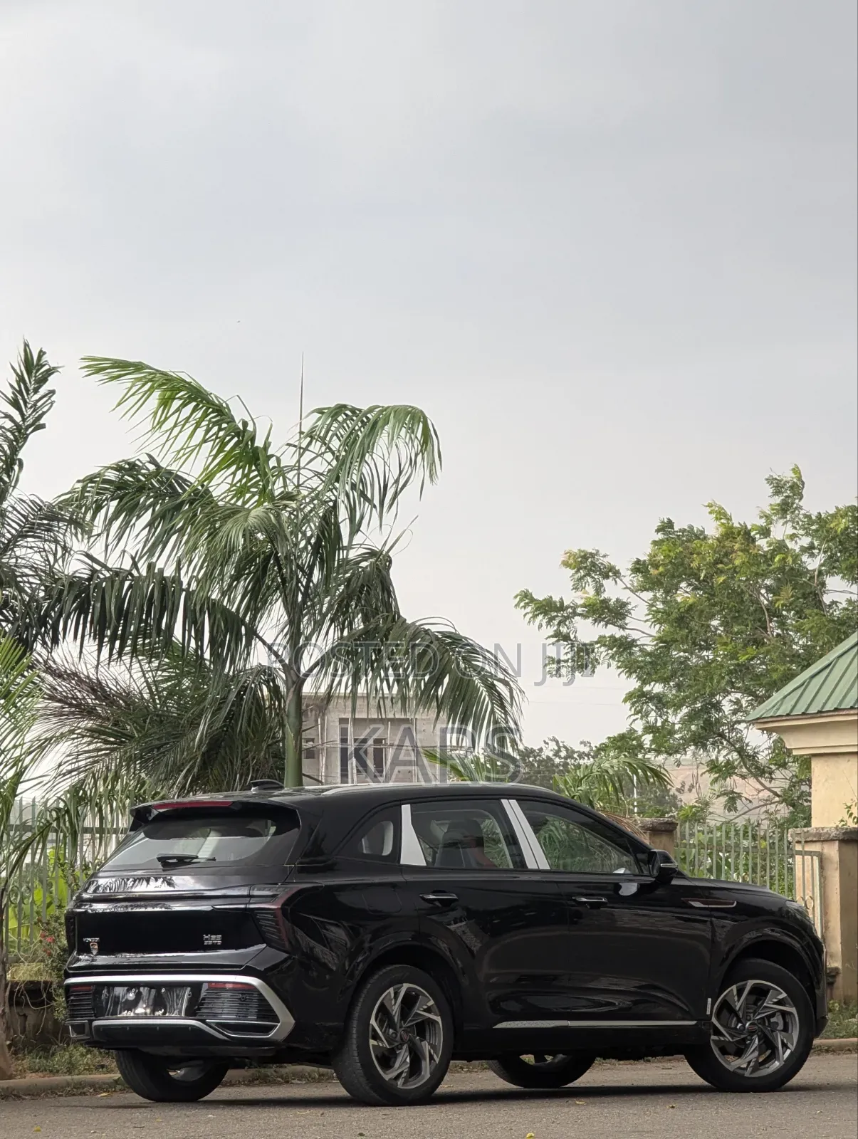 New Hongqi E-HS3 2023 Black