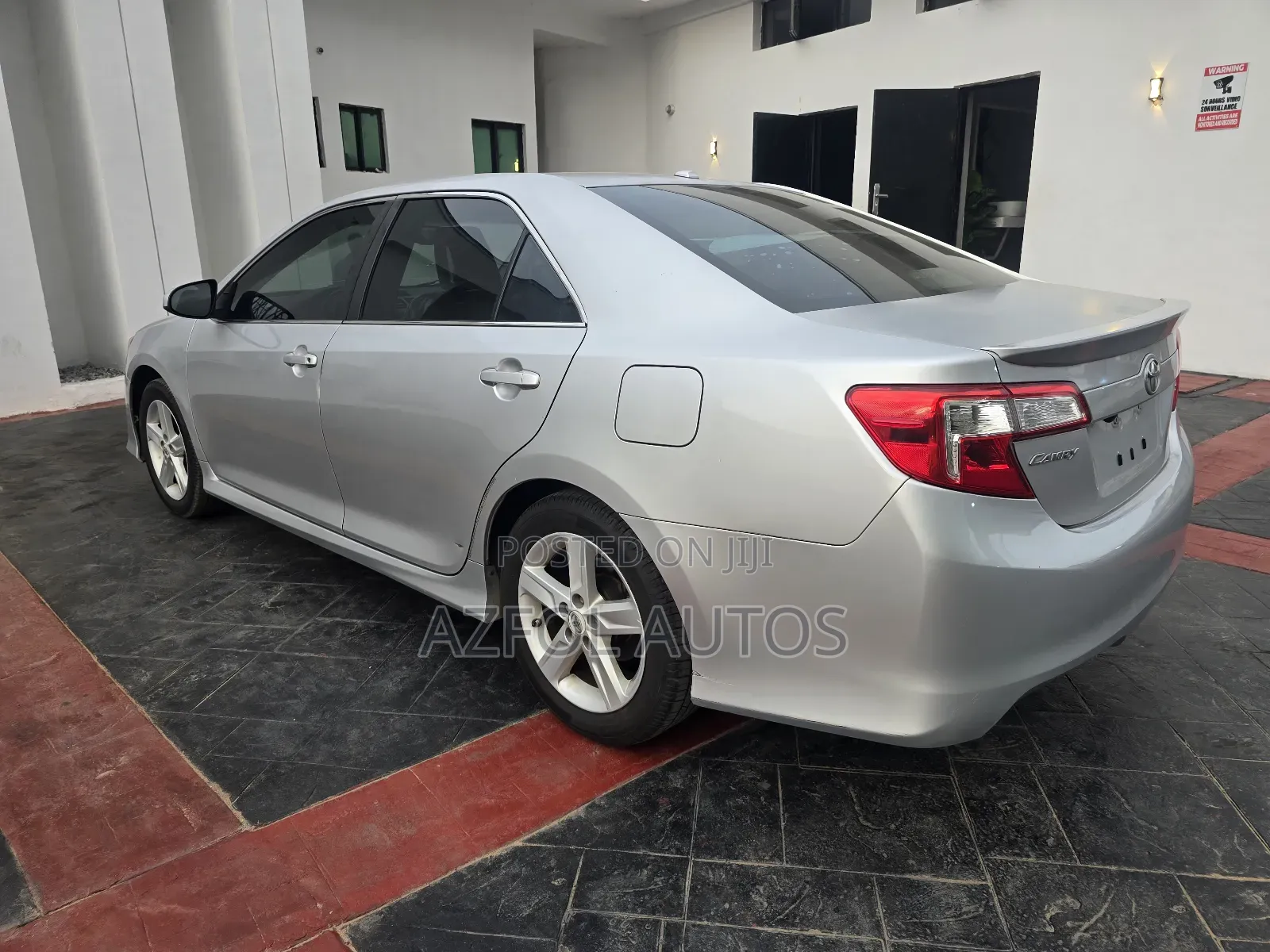 Toyota Camry SE Limited Edition 4dr Sedan (2.5L 4cyl 6A) 2012 Silver