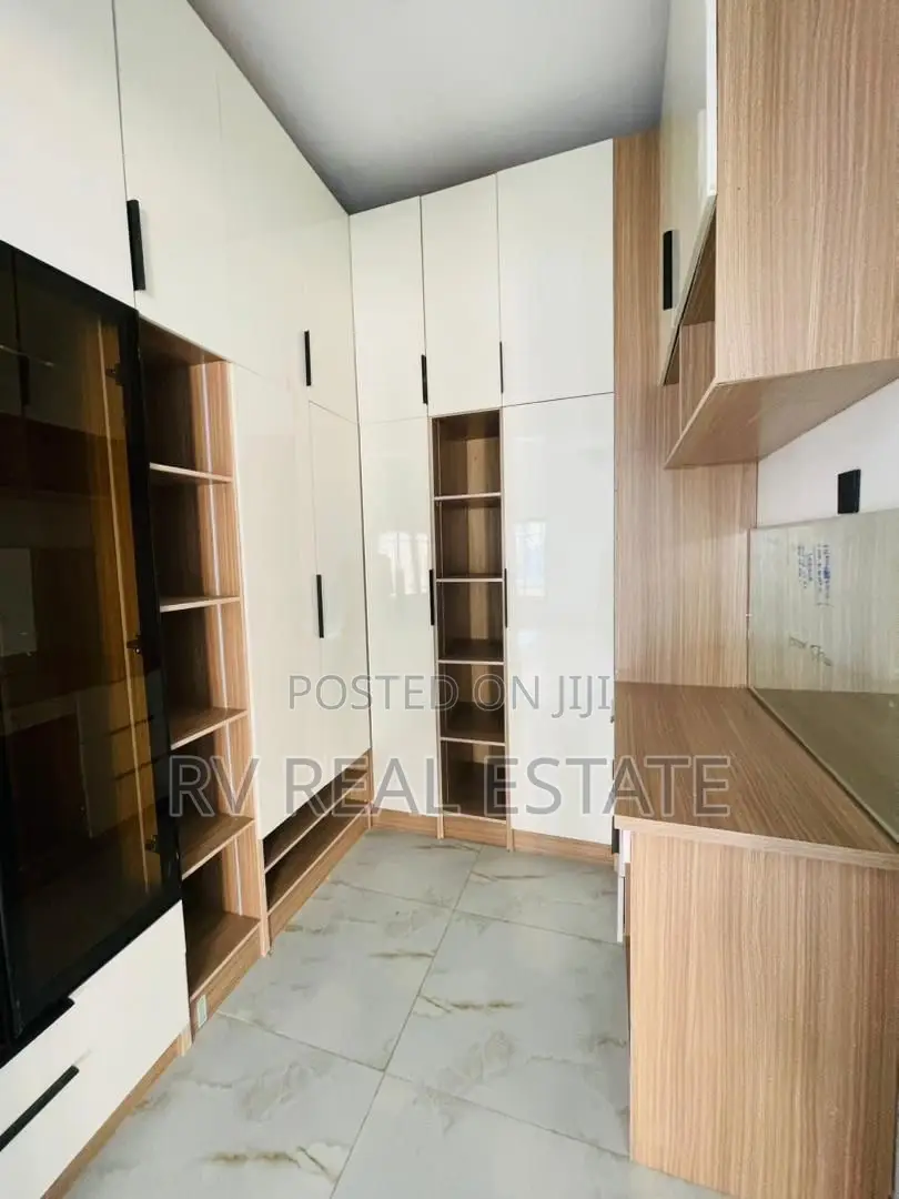 6bdrm Duplex in Ikeja GRA for sale