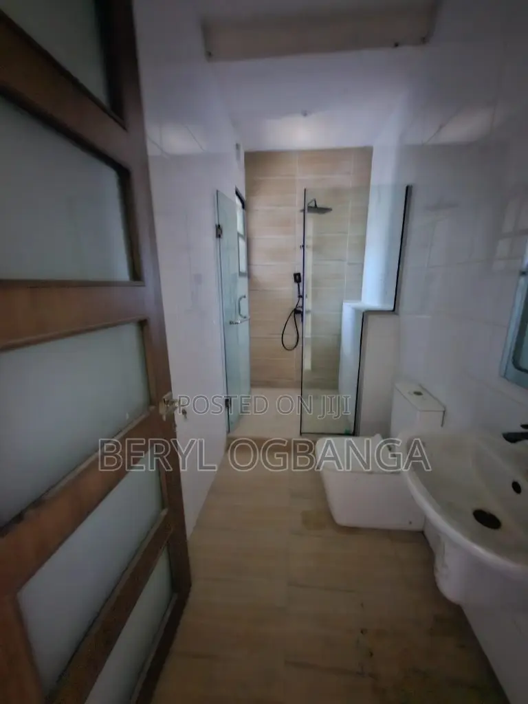 2bdrm Duplex in Ikate for sale