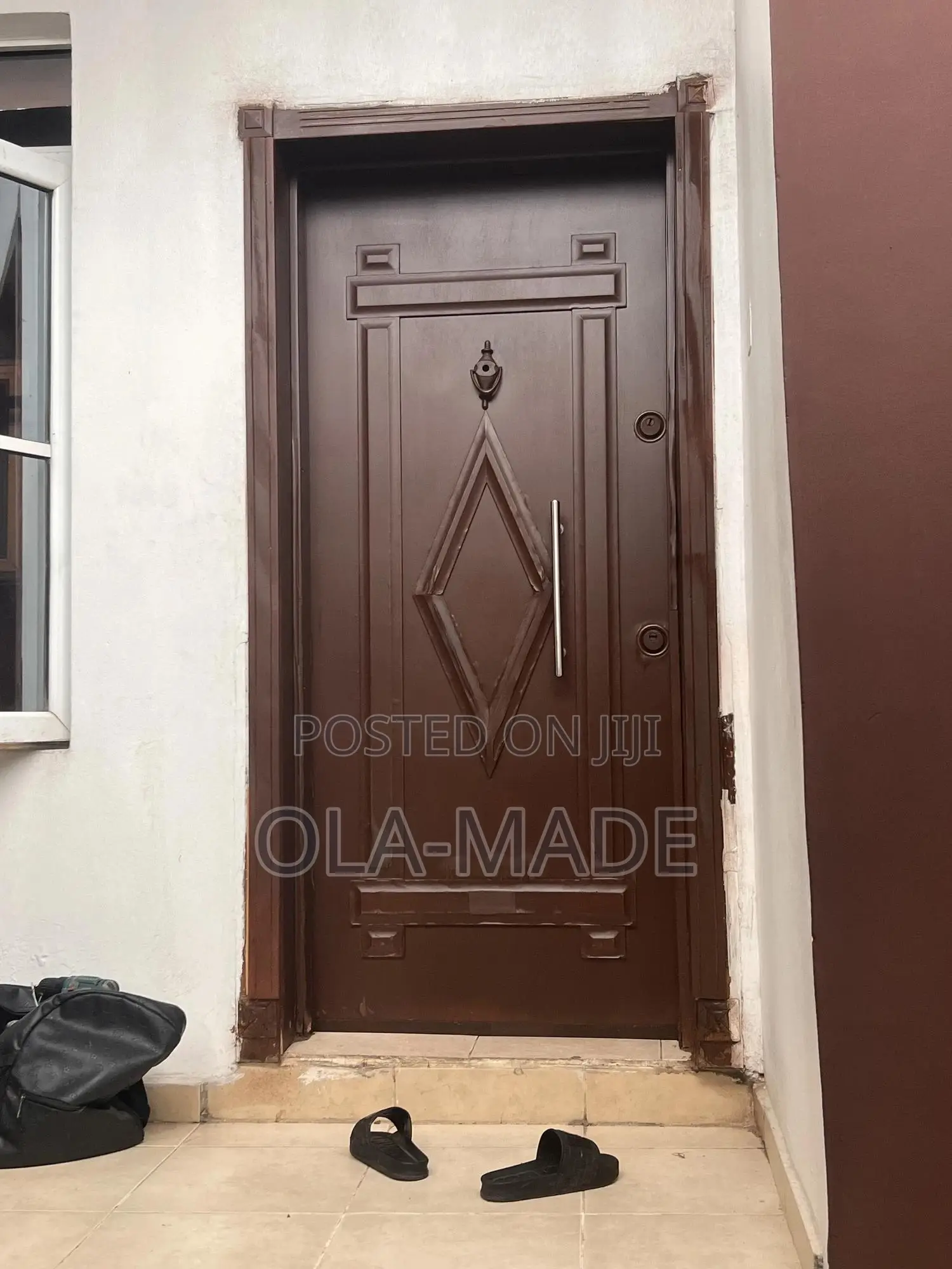 Reliable Skilled Carpenter Available for Your Furniture Needs
