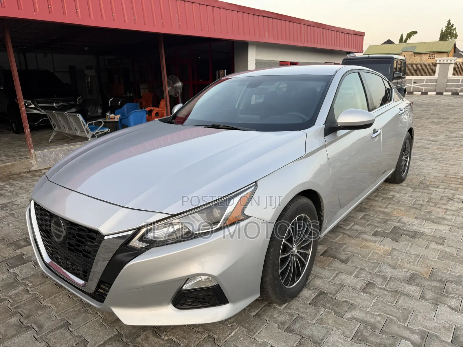 Nissan Altima 2019 Silver
