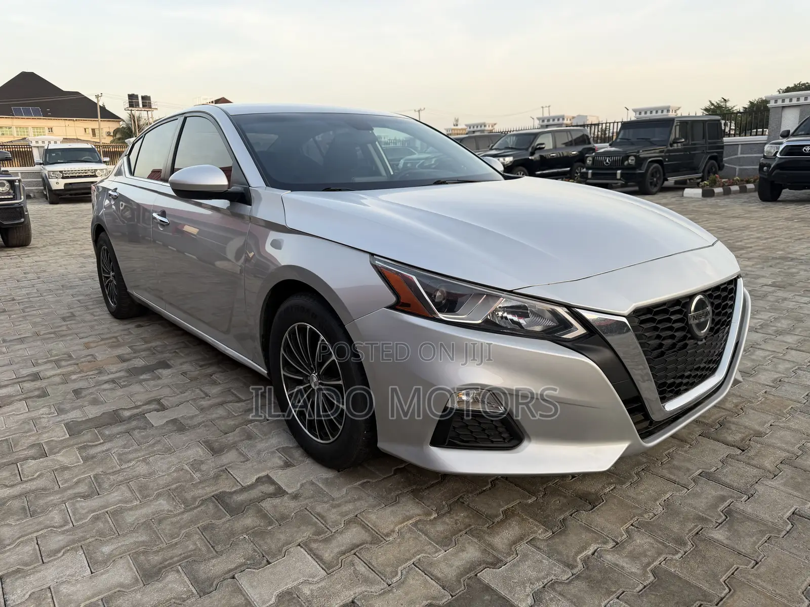 Nissan Altima 2019 Silver