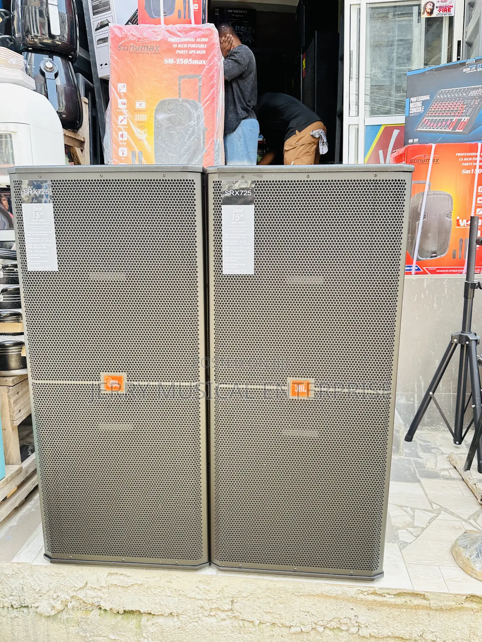 JBL Professional Full Range Stage Speakers