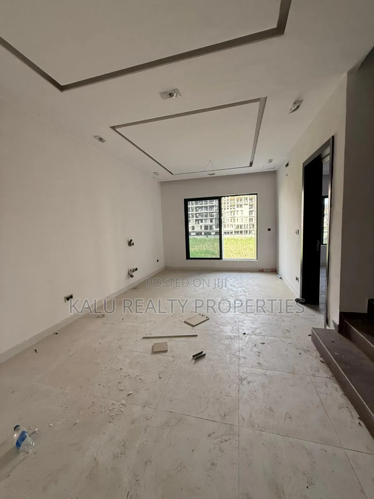 4bdrm Duplex in Lekki Phase1 for rent