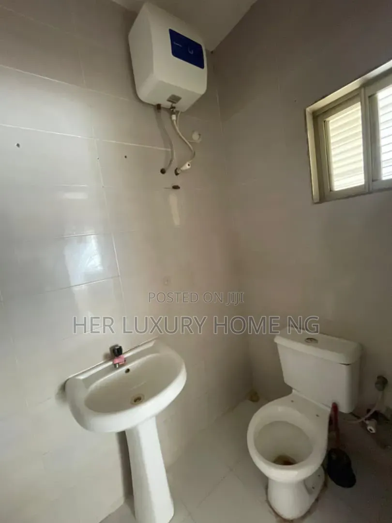 1bdrm Apartment in Cana West, Lekki for rent