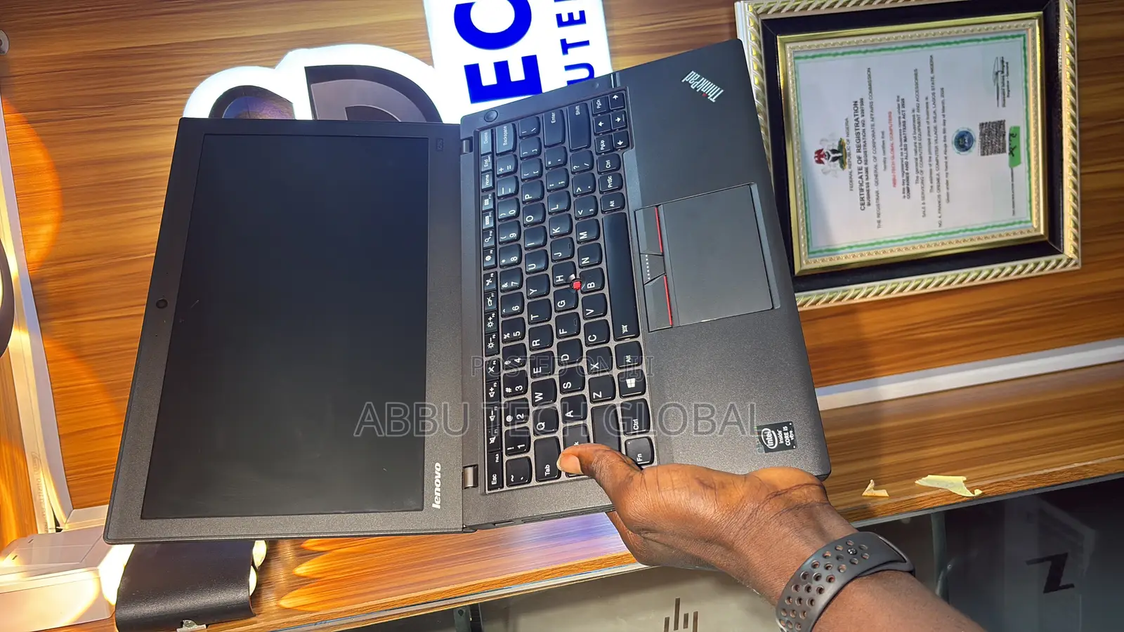 Desktop Computer Lenovo 8GB Intel Core i5 HDD 500GB