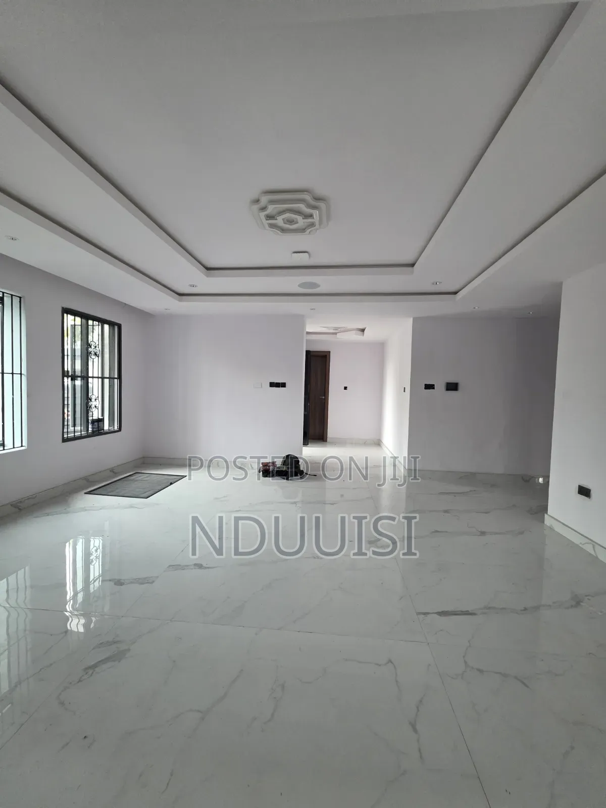 5bdrm Duplex in Pinnock Beach Estate, Osapa london for sale