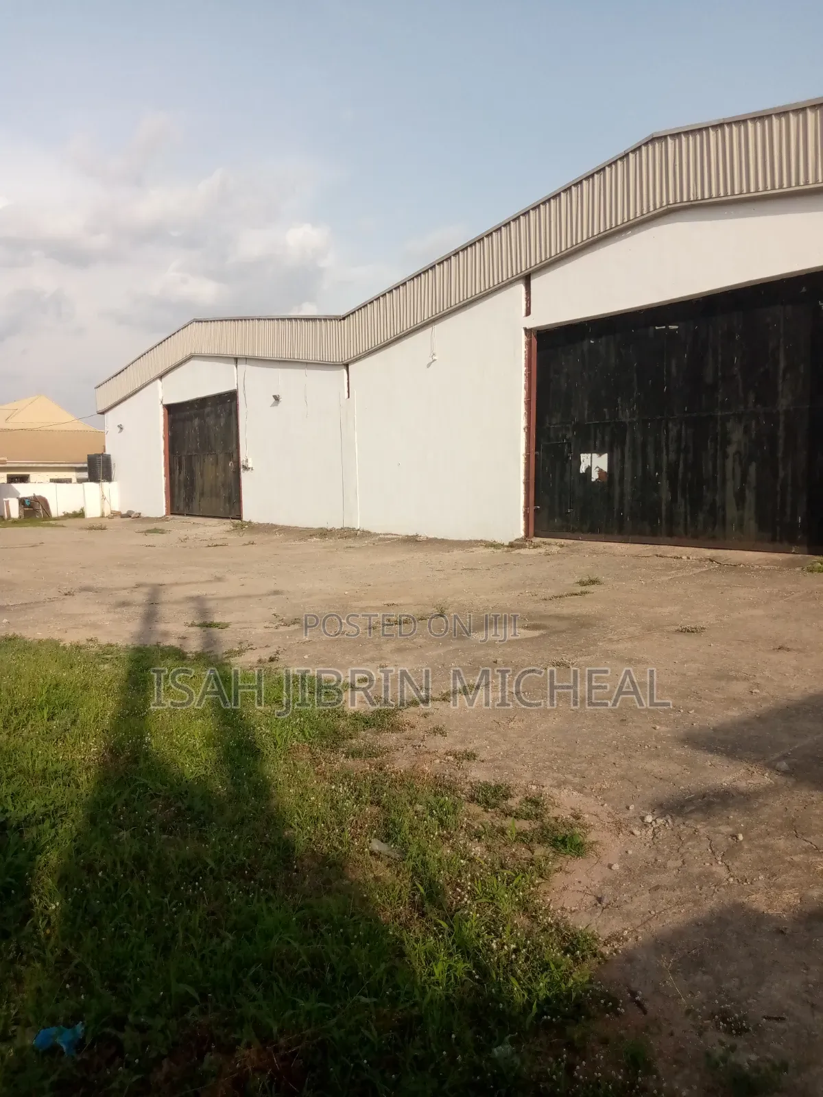 Standard Warehouse for Sale