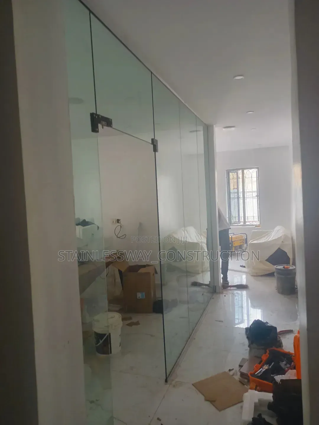 Office Glass With 10mm Glass