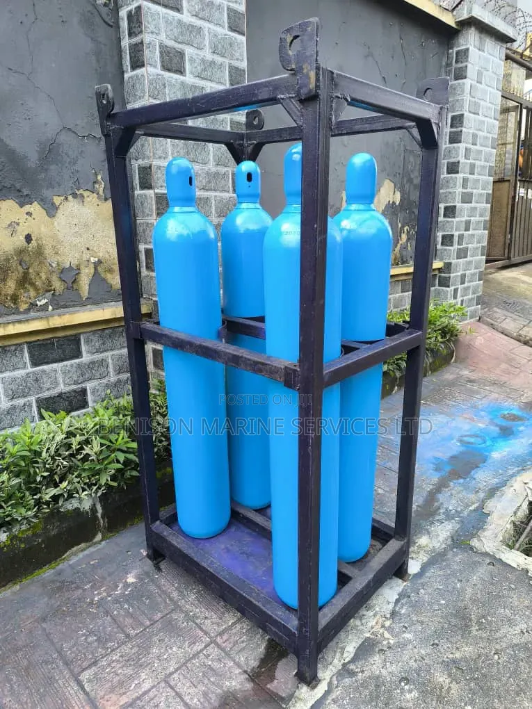 Oxygen Gas Cylinders (Rack of 4 Cylinders)