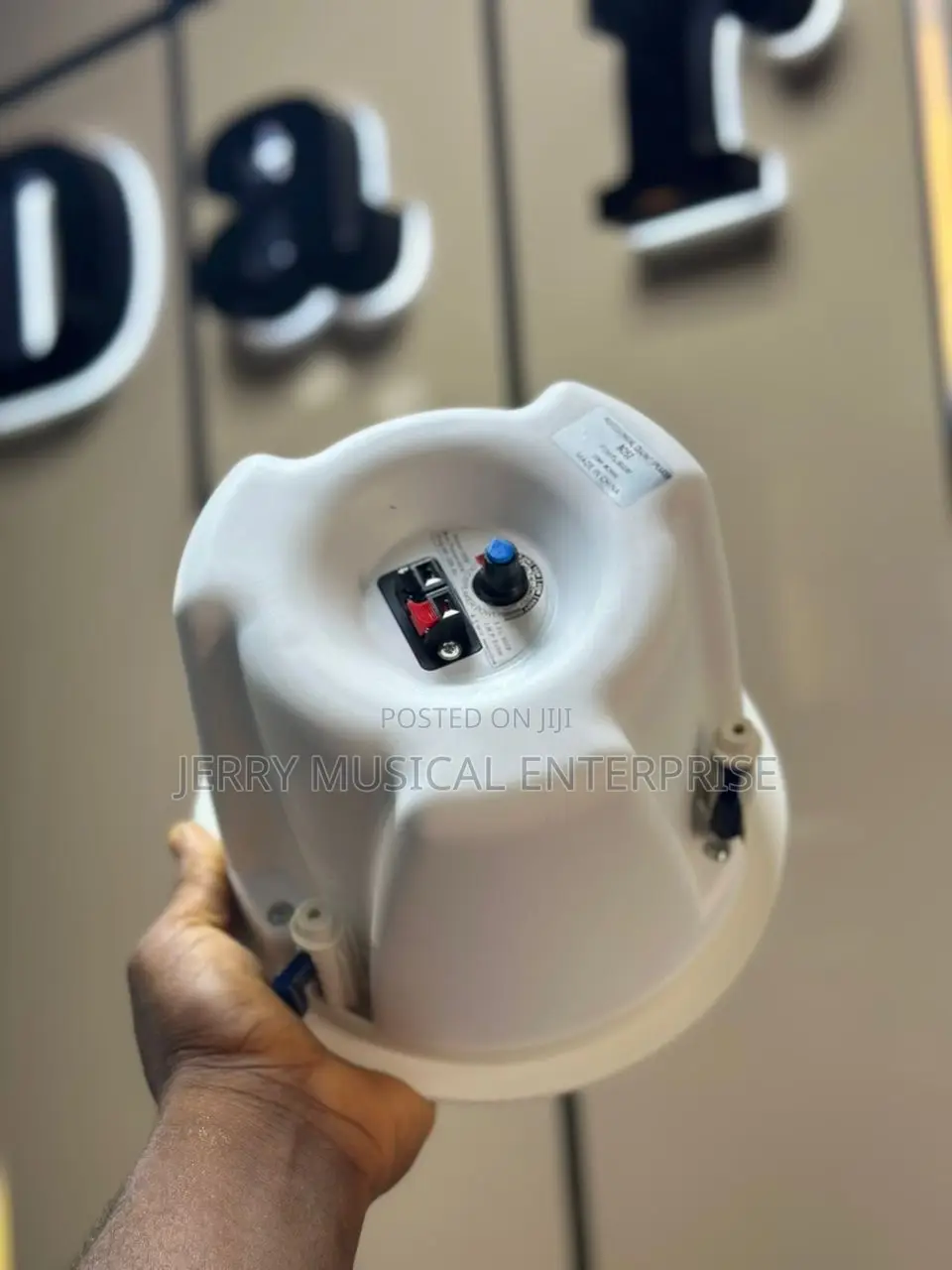 Original Bose Ceiling Speakers With Good Production