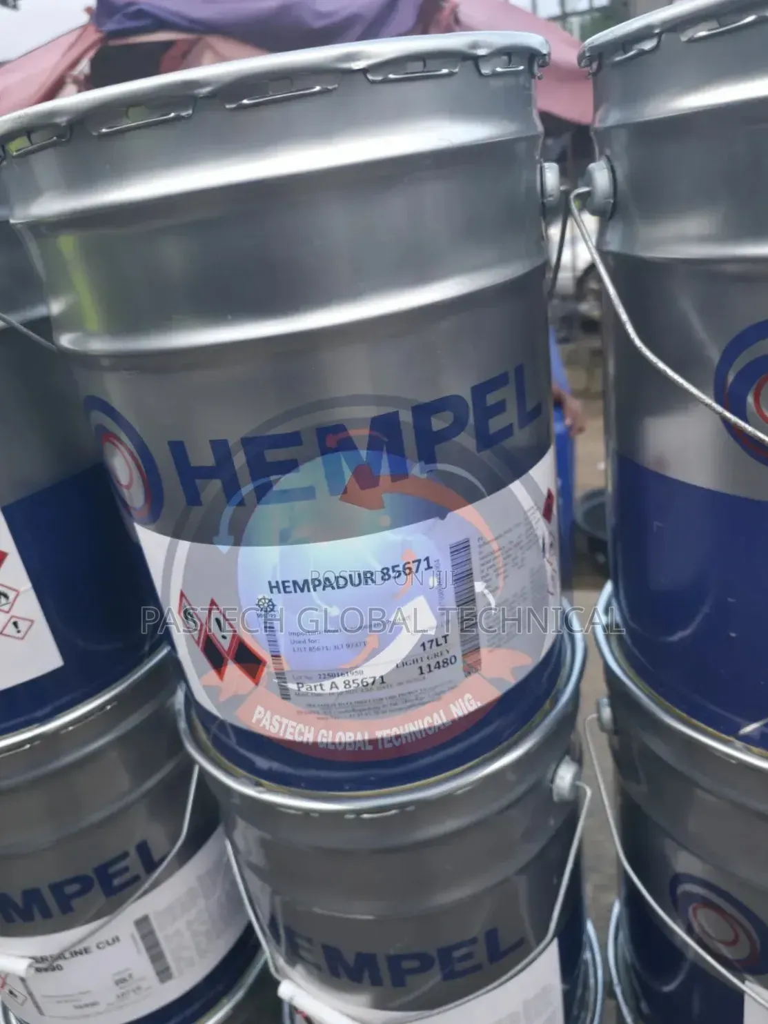 Hempel Hempadur 85671 Epoxy Marine Paint
