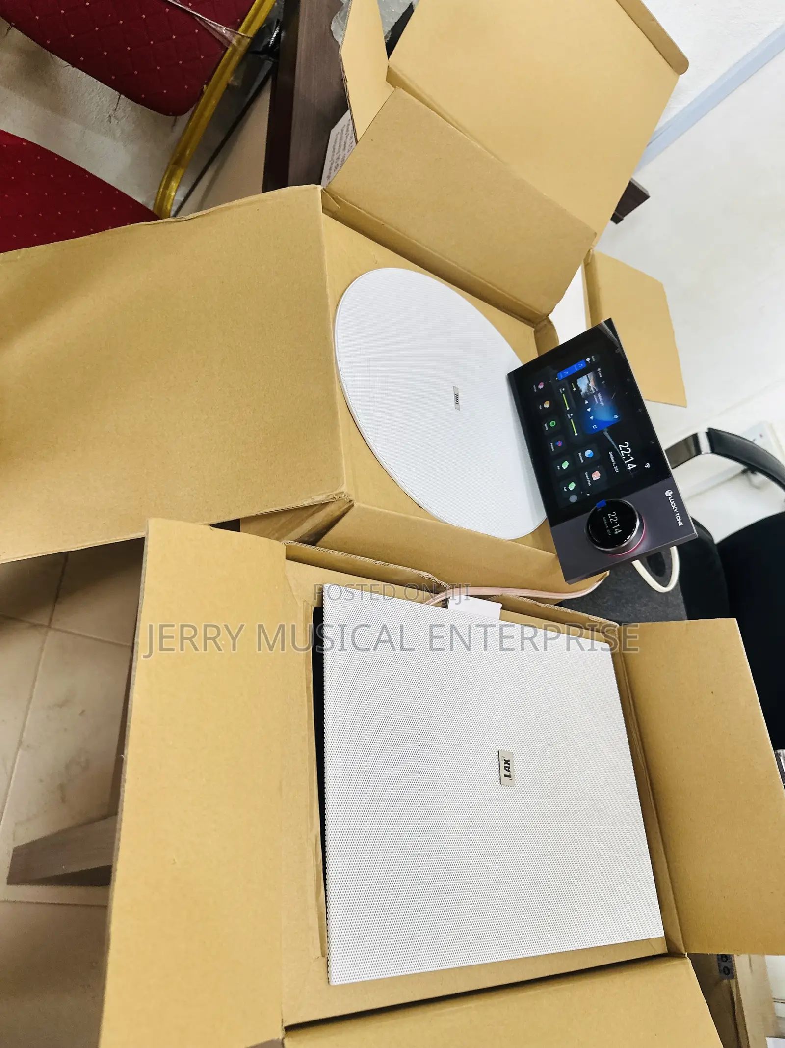 Smarthome Amplifers With in Wall Speakers