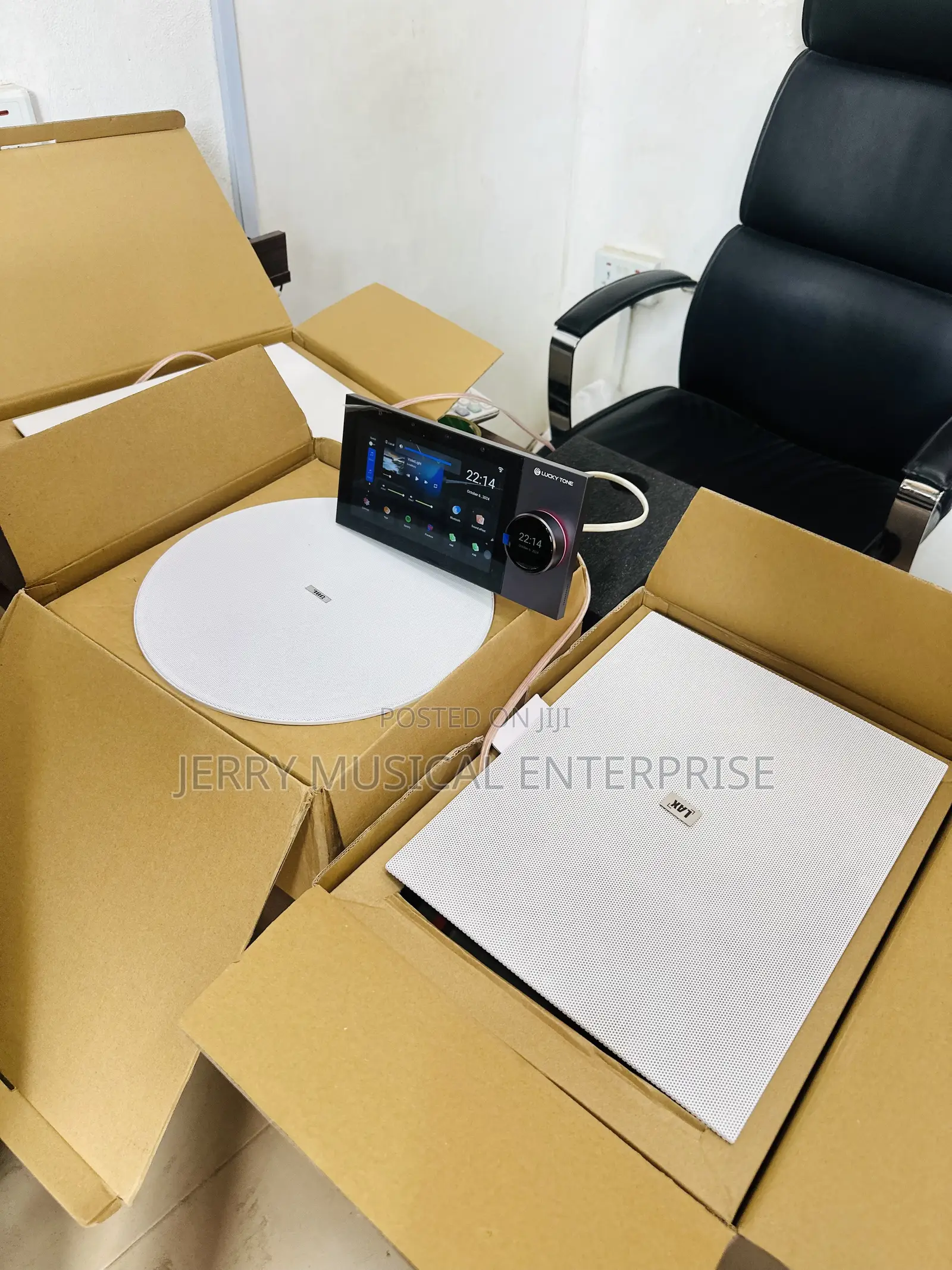 In Wall Speakers for Cinema With Wall Amplifer Smart