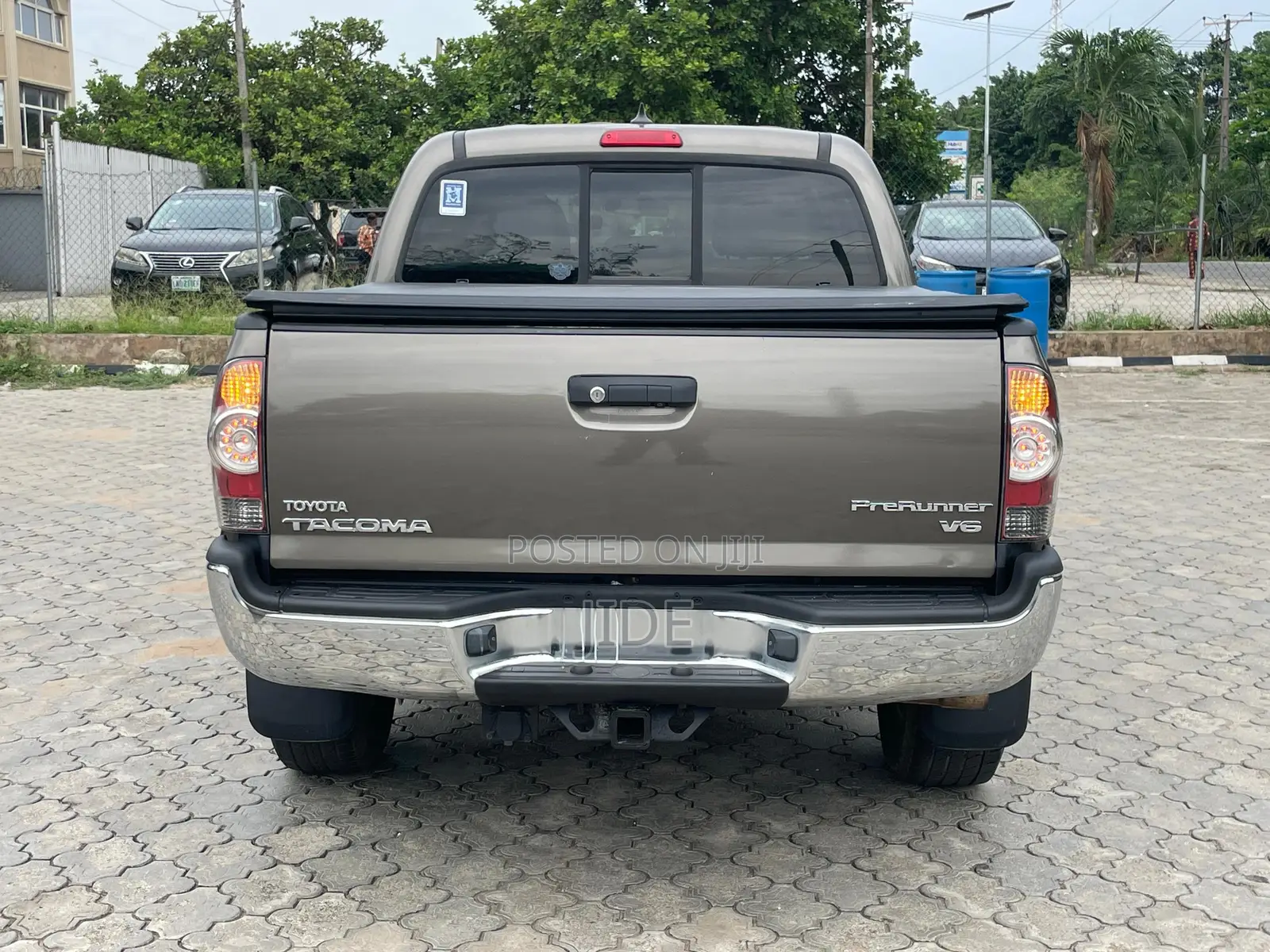 Toyota Tacoma PreRunner V6 4dr Double Cab 5.0 ft. SB (4.0L 6cyl 5A)