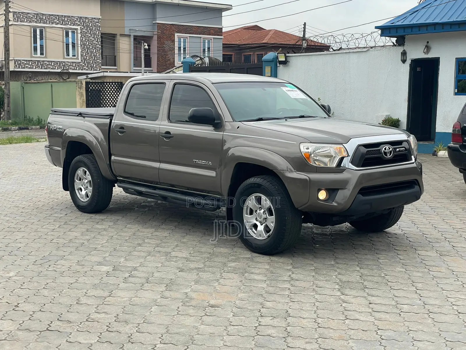 Toyota Tacoma PreRunner V6 4dr Double Cab 5.0 ft. SB (4.0L 6cyl 5A)