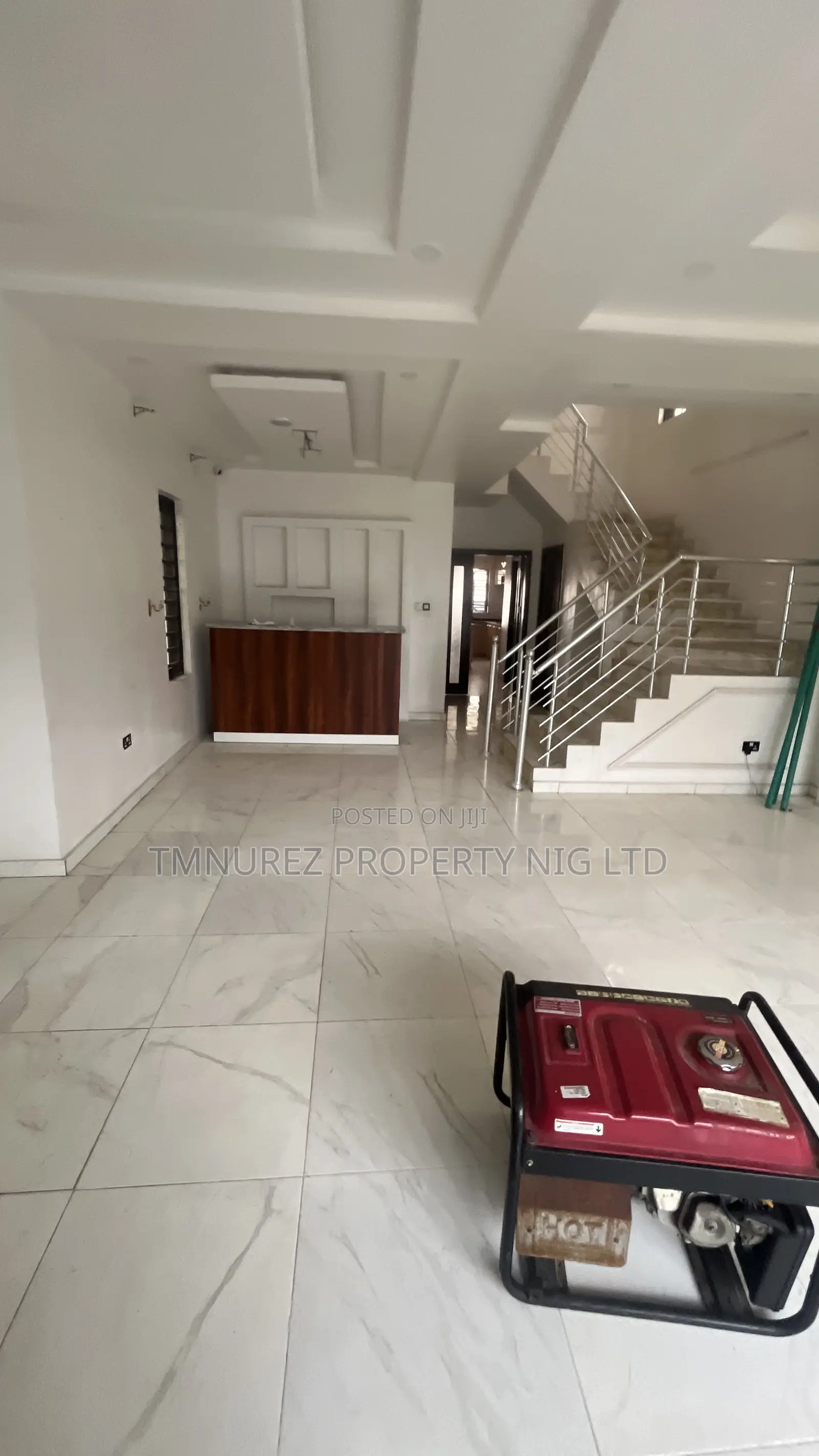 5bdrm Duplex in Ikota for rent