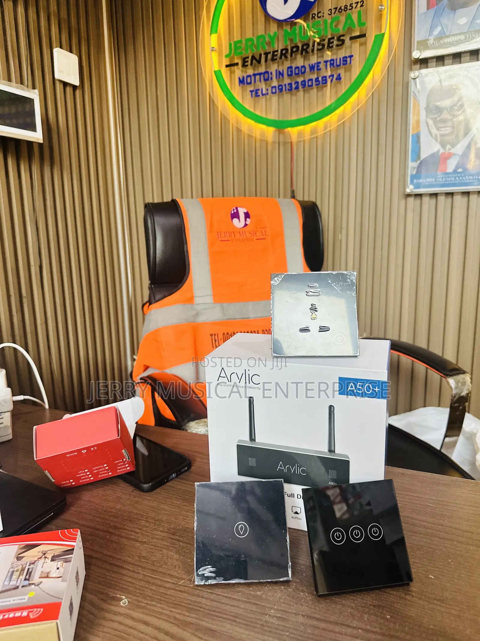 Arylic A50+ With Smart Switch and Ac Switch Full Automation