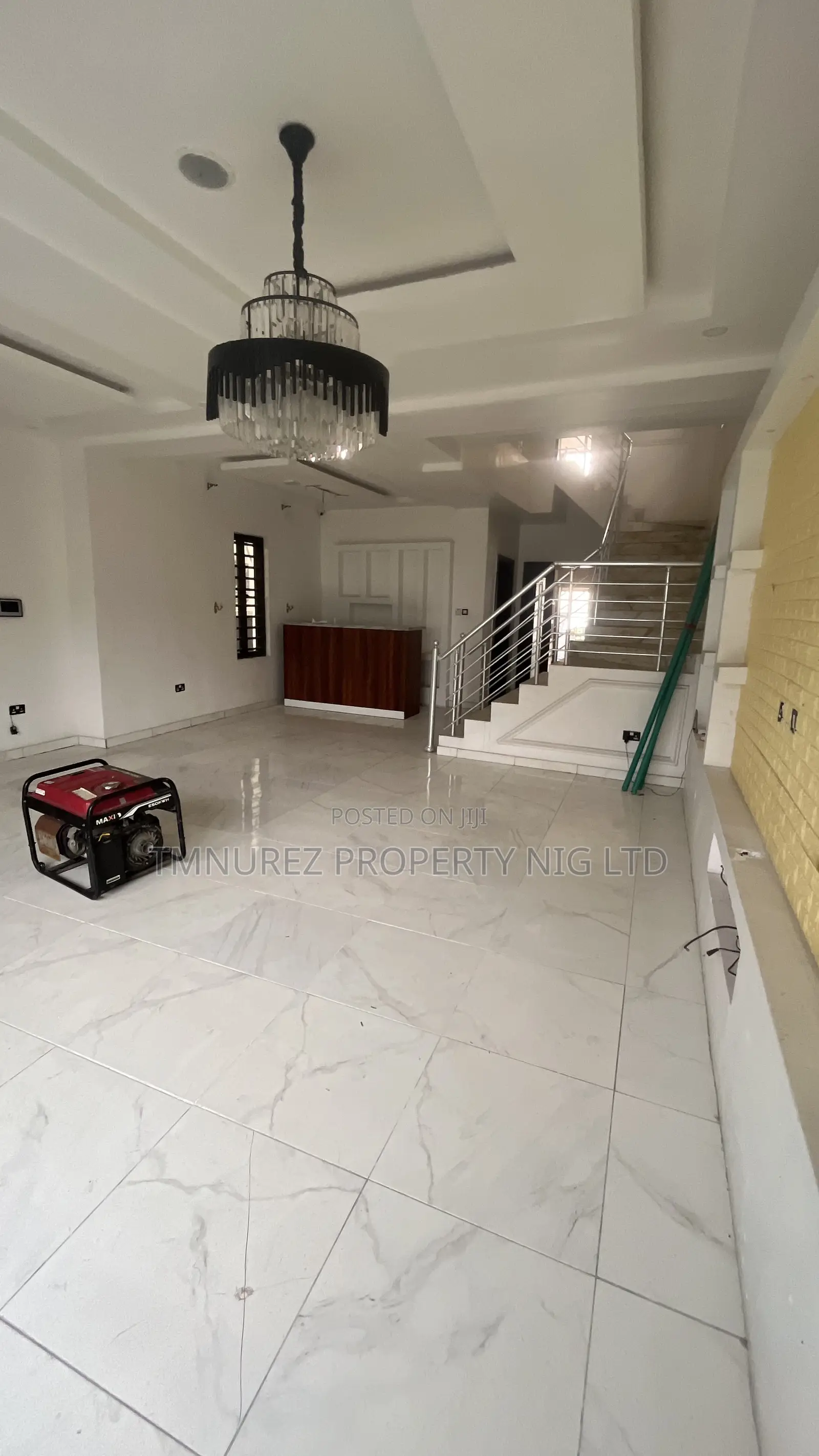 5bdrm Duplex in Ikota for rent