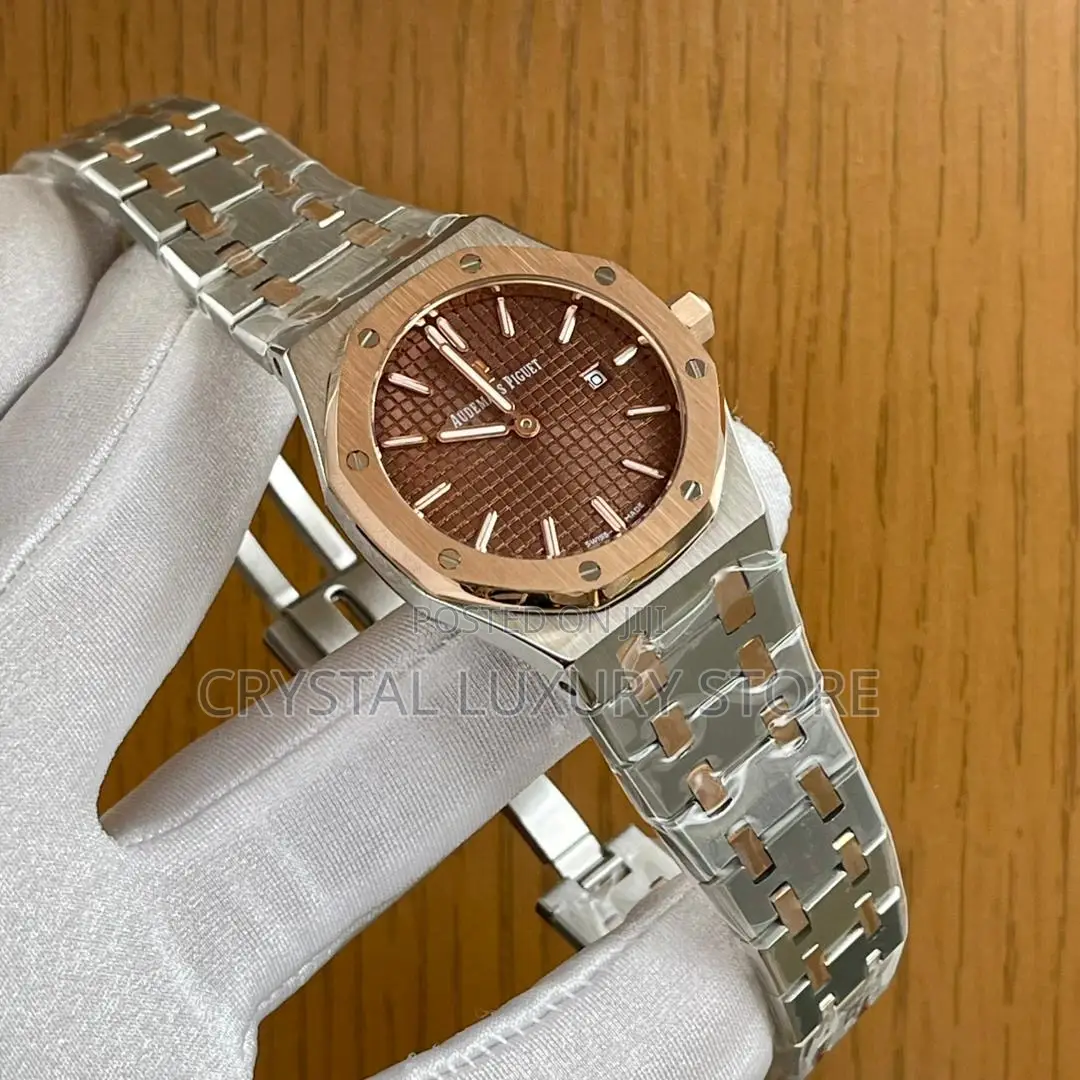 Audemars Piguet Quality Luxury Ladies Chain Strap Wristwatch