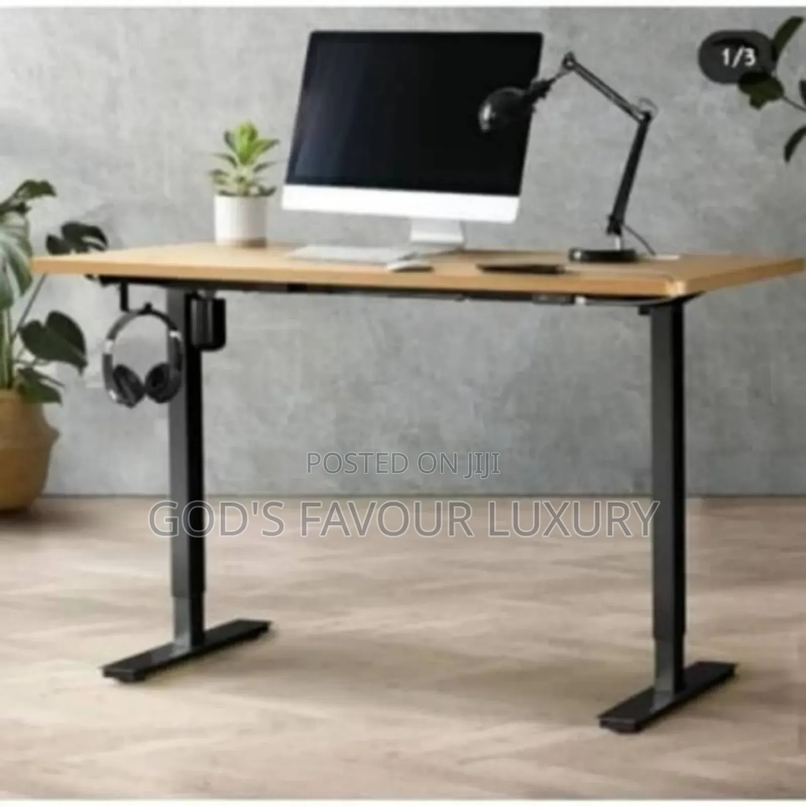 Computer + Electric Adjustable Height Table 1.4m - Brown