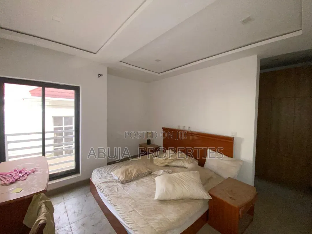 4bdrm Duplex in Jabi for sale