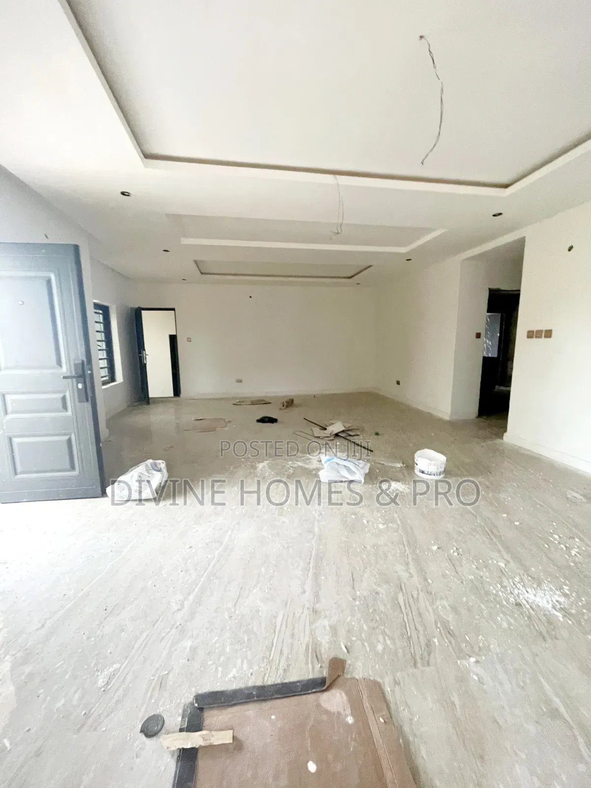 3bdrm Block of Flats in Zone 6 / Wuse for rent