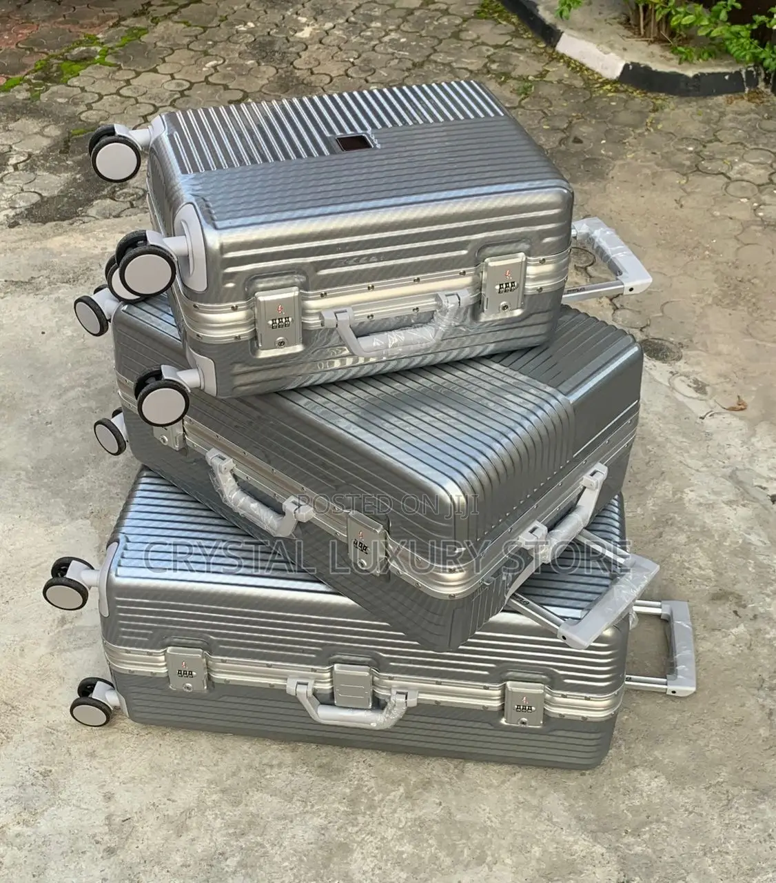 Pure Aluminium Quality Luxury Travel Luggage
