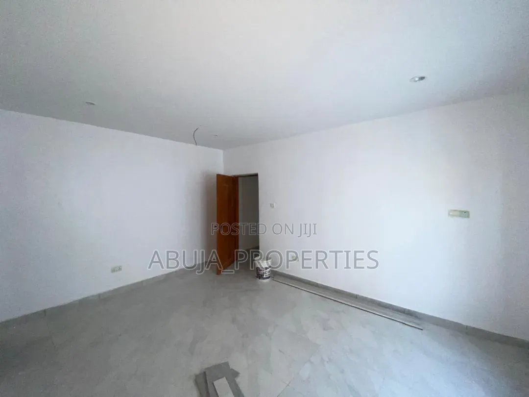4bdrm Duplex in Jabi for rent
