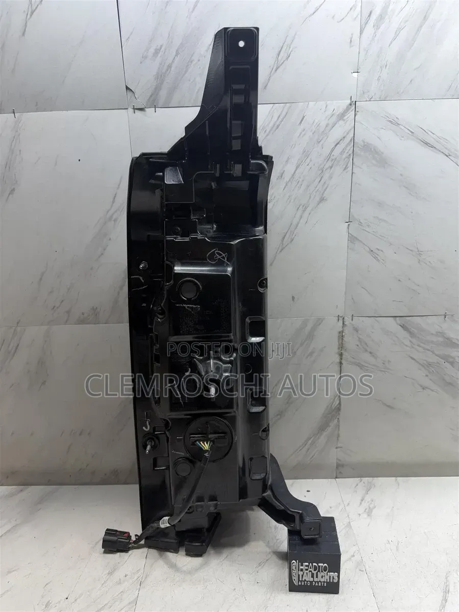 High Quality Certified Brand New Rear Lamp GMC Ev Suv Hummer 2024/2026