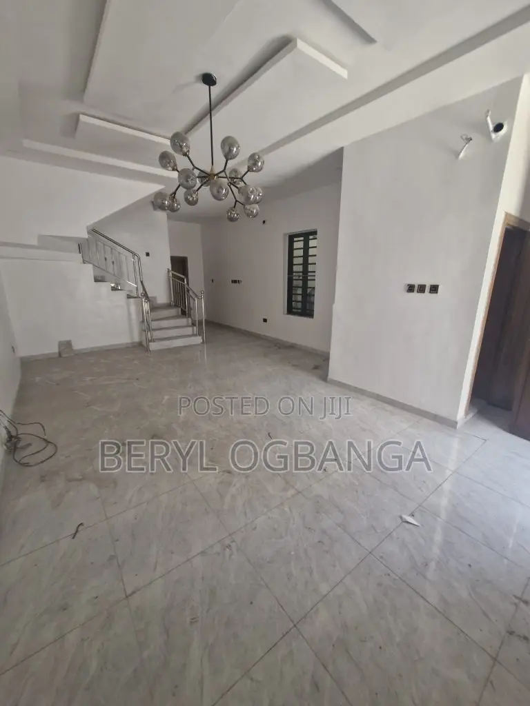 4bdrm Duplex in Ikate for sale