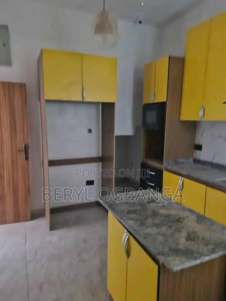 4bdrm Duplex in Ikate for sale