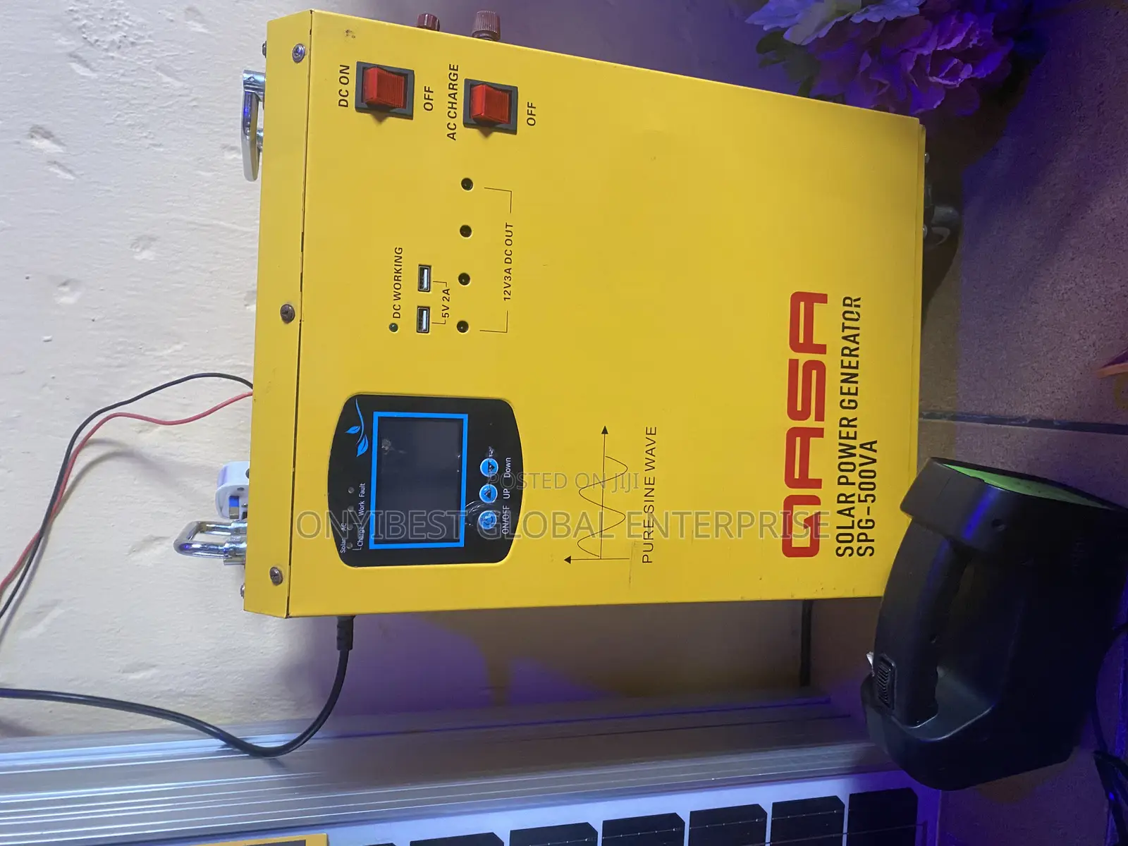 Qasa SPG 500 Comes With 200watts Panel and Charger