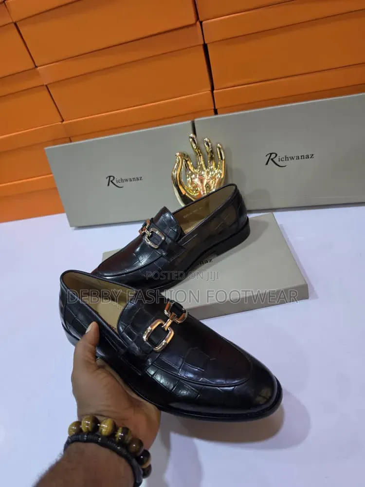 Experience Timeless Elegance With Richwanaz Men’S Premium Shoes