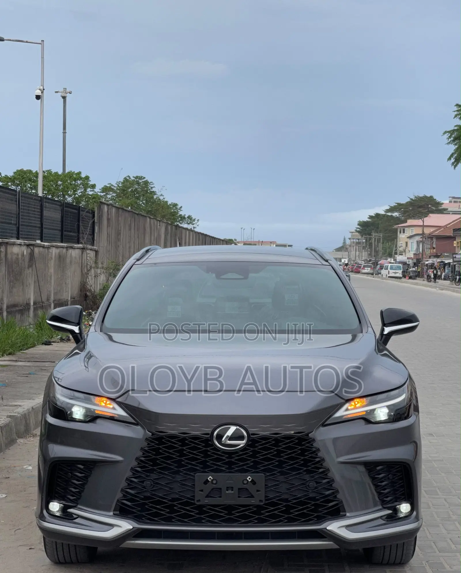 Lexus RX 350 F SPORT Design AWD 2025 Gray