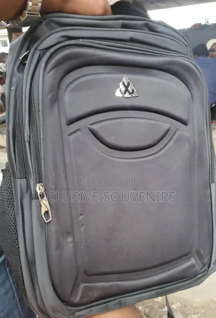 Large Capacity Water-Repellent High-End Laptop Backpack