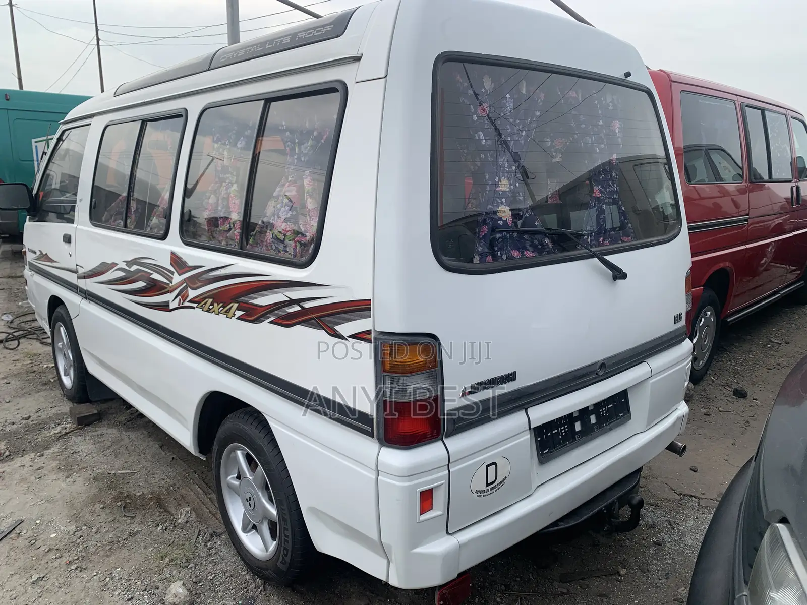 Mitsubishi L300 2002 White