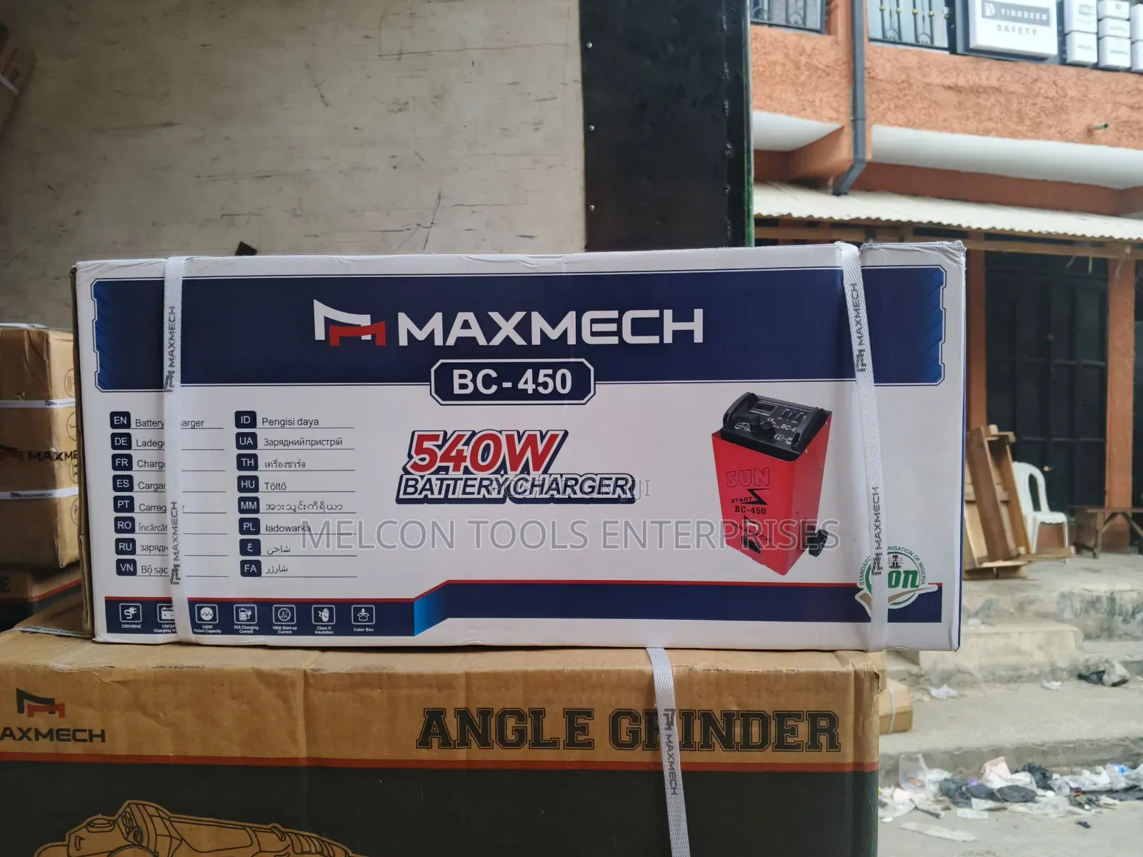 450 Maxmech Battery Charger