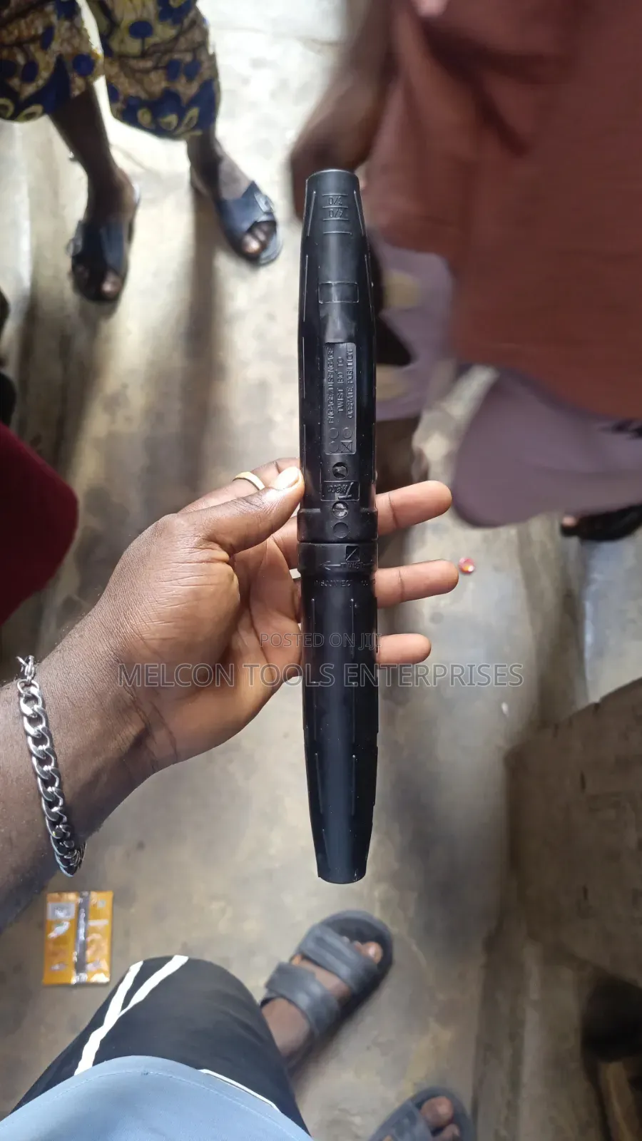 Twenty Cable Connector