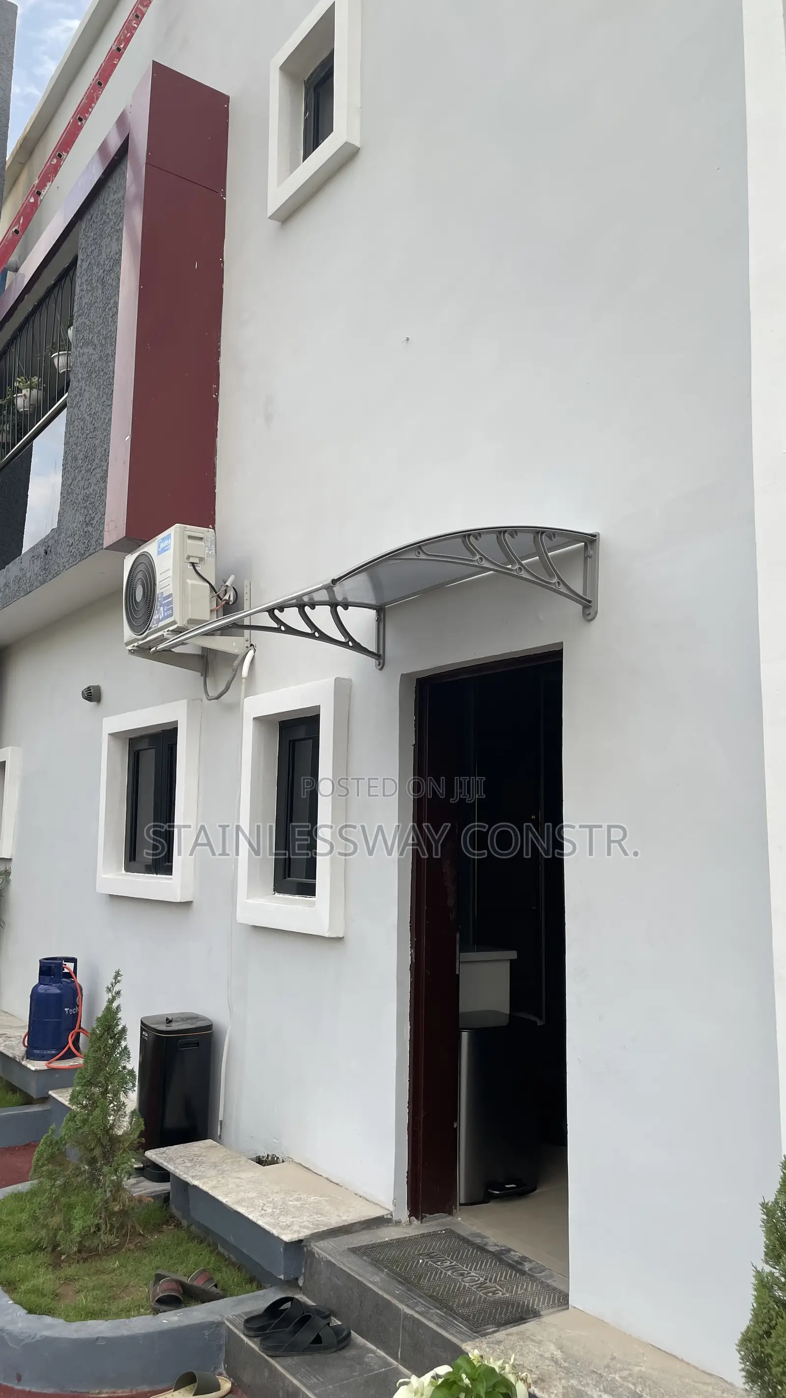 Ash Entrance Skylight Awning