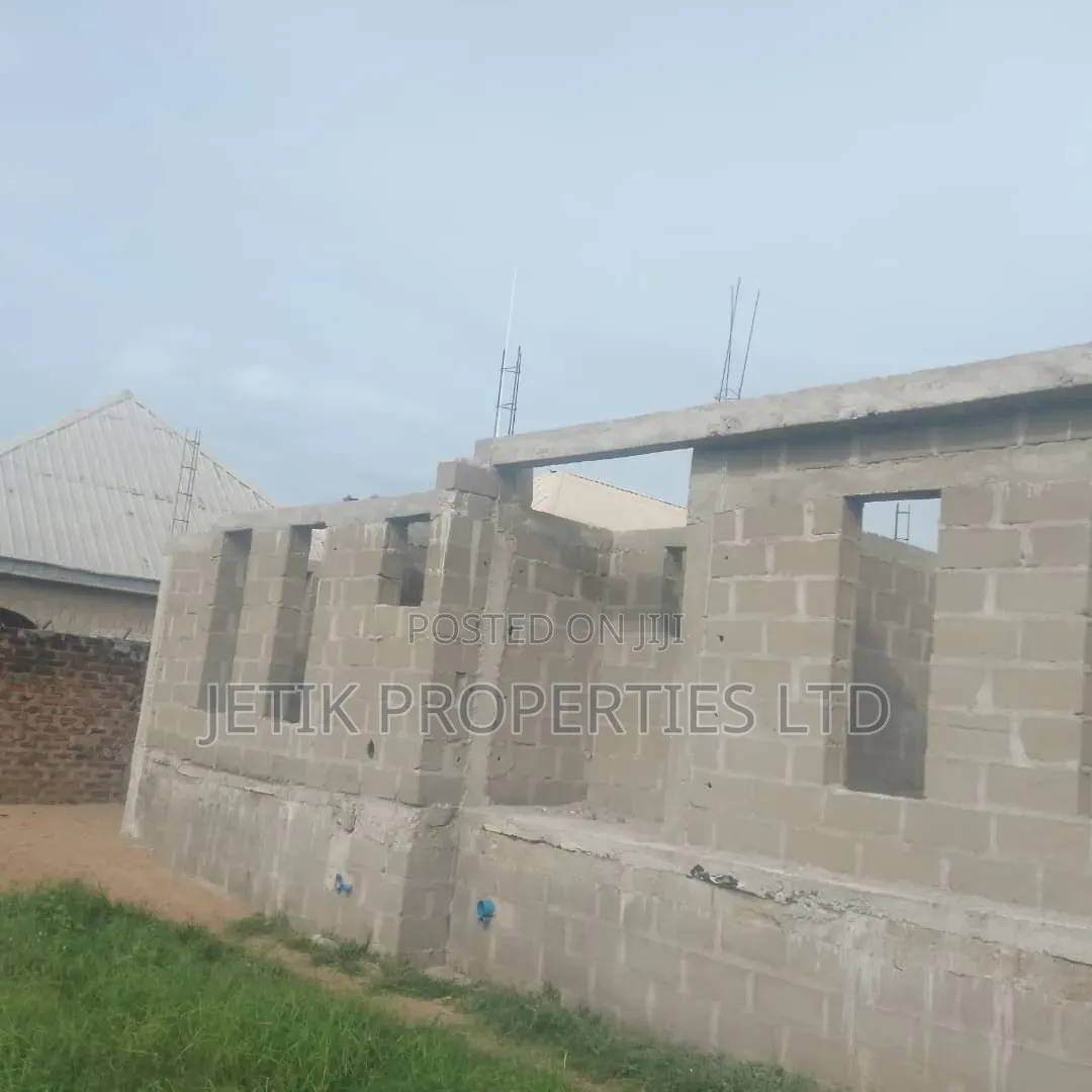 3bdrm Bungalow in Federal Low Cost, for sale