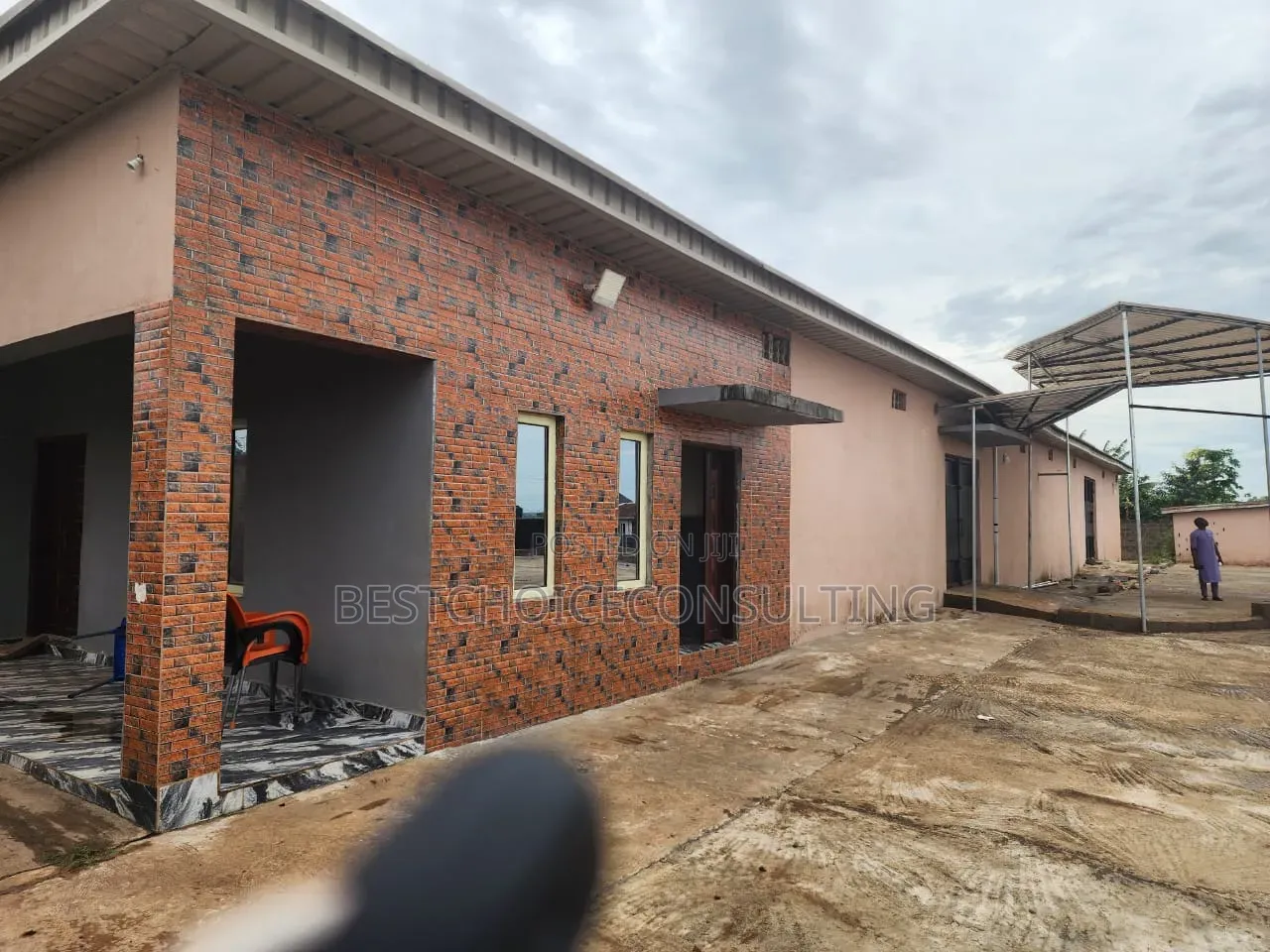 Warehouse on 4800sqm Land Space for Lease at Express