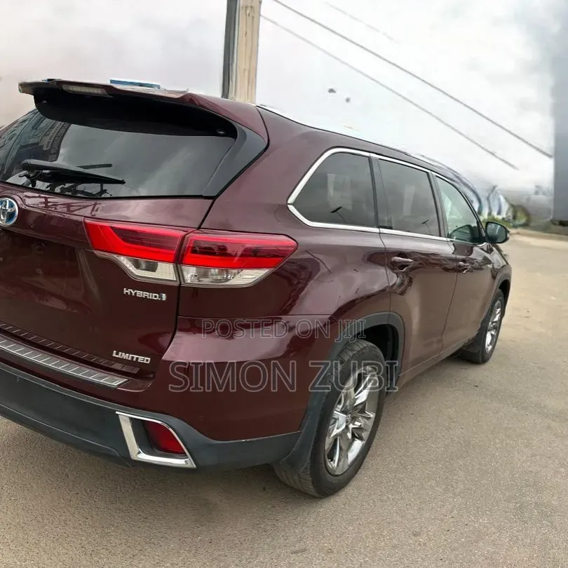 Toyota Highlander 2018 Red